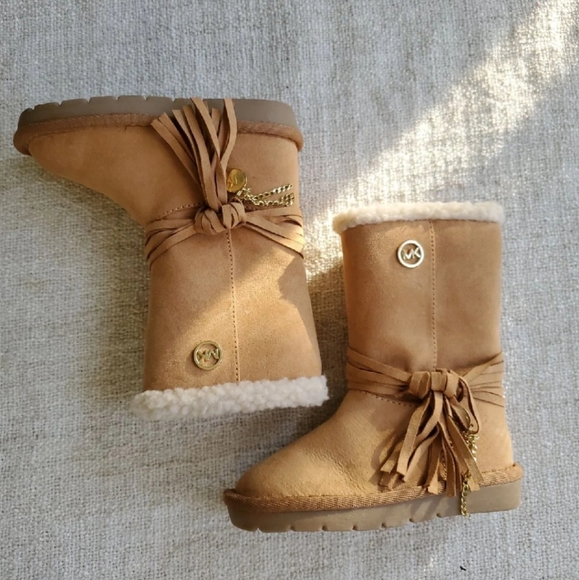 Michael Kors Other - Michael Kors shoes toddler girls 7